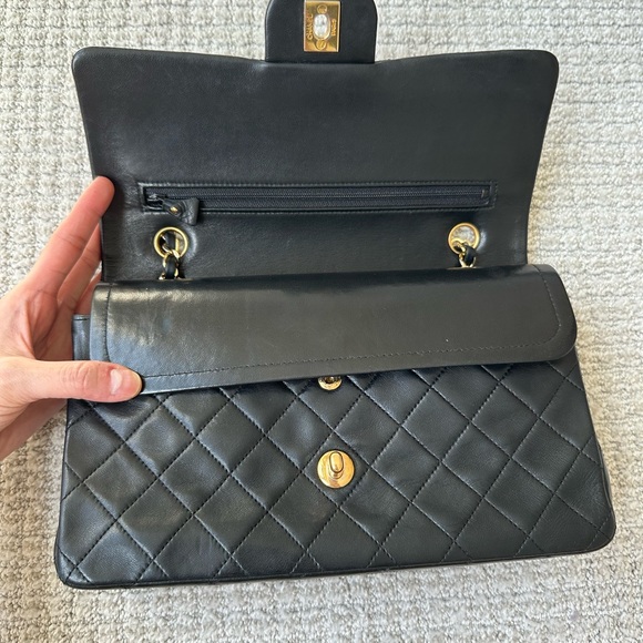 Authentic Chanel Vintage Black Flap with Gold Hardware Medium - Picture 8 of 9